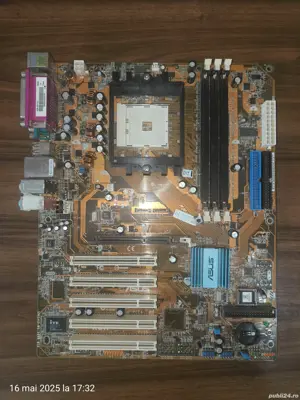Vând placă de bază Asus K8N