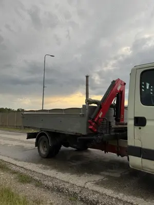 Închiriez sau vând autoutilitară  - imagine 3