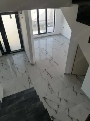 Casa de vanzare la cheie-preț de apartament  - imagine 3