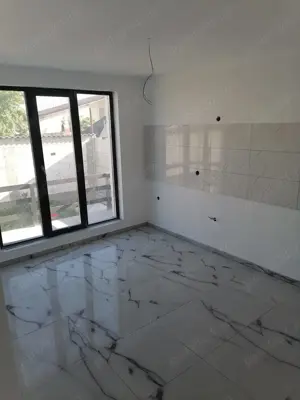 Casa de vanzare la cheie-preț de apartament  - imagine 4