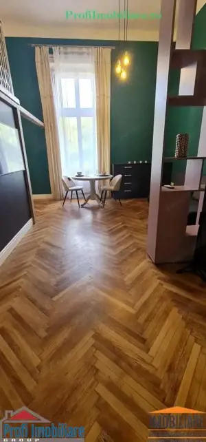 Apartament et.1, luxury class, langa Primarie cu balcon si vedere spre Parc - imagine 6