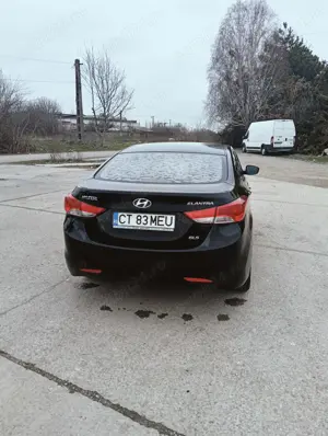 De vanzare Hyundai Elantra