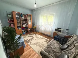 CASA CU TEREN 800 MP | ZONA  DEALURI | STRADA SOFIEI | ORADEA - imagine 13