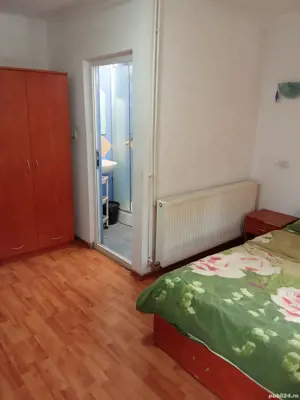 Închiriez camere la vila 100 lei  - imagine 2