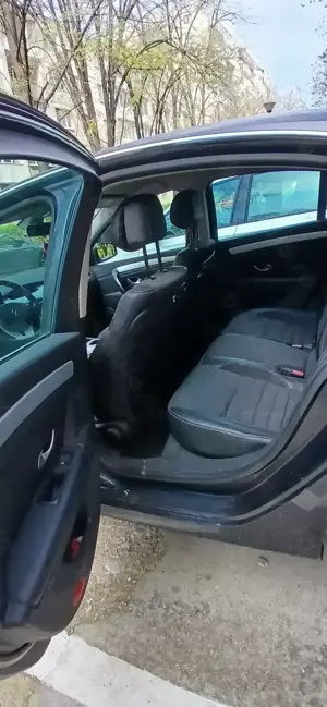 Renault Laguna 3 2007 - imagine 9 Renault Laguna 3 2007 - imagine 9