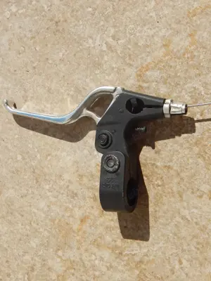 Maneta frana dreapta Winzip cu cablu frana spate cu camasa bicicleta - imagine 2