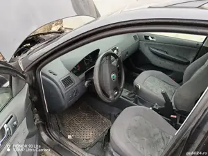 Dezmembrez skoda fabia 1.4 16v  - imagine 2