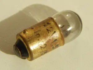 Bec mic cu filament 12 Volti 1.5 Watti bord auto - imagine 3