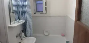 Apartament cu 3 camere et.2 3 ultracentral