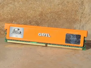 Placa memorie RAM GeIL PC2-5300 512 MB DDR2-667 (2 bucati) - imagine 2