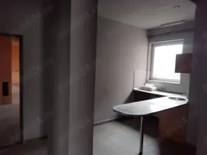 Spatiu comercial de inchiriat Str. Campului 160mp 2000 EUR - imagine 6