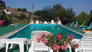 NOU pensiune in Cisnadioara, 11 km de Sibiu, 21 km Paltinis organizam Craciun si Revelion  - imagine 4