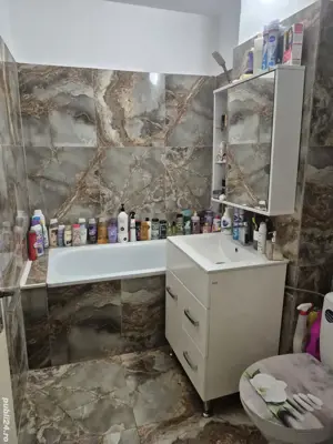 Vand apartament cu 3 camere  - imagine 3