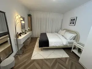 Apartament de vanzare  str Revolutiei  - imagine 5