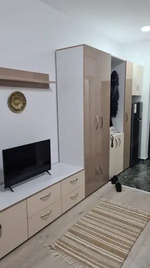 Inchiriez Garsoniera in Onesti, ultracentral - imagine 3