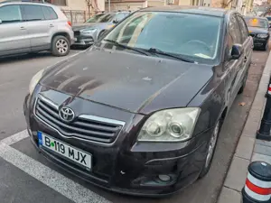 Vând Toyota Avensis  diesel din  2006