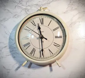 ceas vintage mare, full metal, funcțional, antichizat (45 - 40 lei)