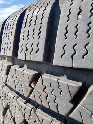 Set 4 cauciucuri / anvelope auto M+S Continental 205 60 R16 profil 6.47 mm - imagine 4