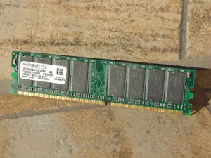 Placa memorie RAM Swissbit 512 MB DDR PC3200 (fab Elvetia)