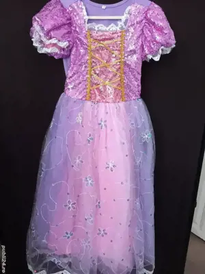 costume printese si cavalieri ,carnaval de închiriat  - imagine 4