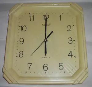 Vand ceasuri de perete