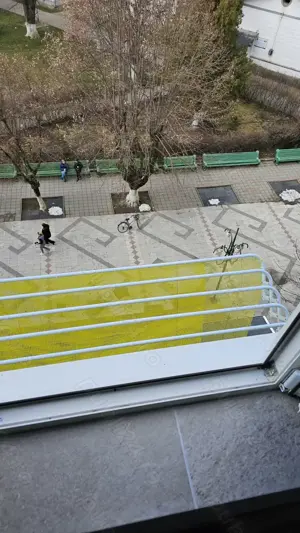 Vând apartament ultra central Corabia - imagine 3