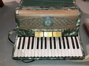 Acordeon Manfrini Intercoop (1961)