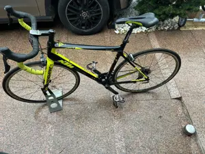 Vand bicicleta cursiera KTM Revelator