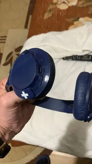 Casti wierless Philips Bass +  - imagine 4