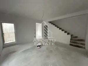 Duplex cu 5 camere si 2 bai, despartit prin camera tehnica in Ghiroda.