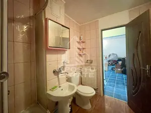 Apartament decomandat cu 3 camere - zona Centrala - imagine 14