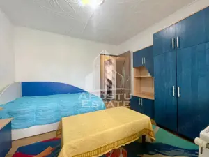 Apartament decomandat cu 3 camere - zona Centrala - imagine 9