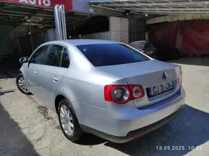 Vand VW Jetta 1,9 TDI, 105 CP - imagine 2