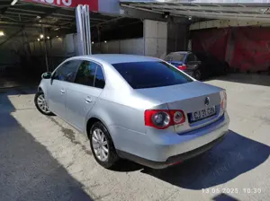 Vand VW Jetta 1,9 TDI, 105 CP - imagine 10