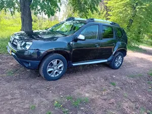 Dacia Duster 1.5 dci 110cp - imagine 3 Dacia Duster 1.5 dci 110cp - imagine 3