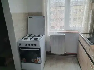 Închiriez apartament - imagine 2