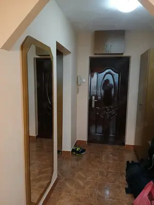 Schimb ,Garsoniera în Sinmartin, lingă Băile Felix  - imagine 2