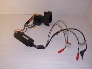 Cablu adaptor ISO pt. Ford Focus 2004-2009 si playere Pioneer, comenzi pe volan - imagine 2