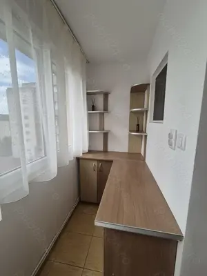 Apartament cu trei camere zona ultracentrala, spre închiriere  - imagine 4