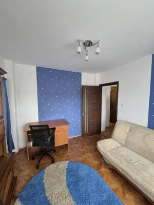 Apartament cu trei camere zona ultracentrala, spre închiriere  - imagine 11