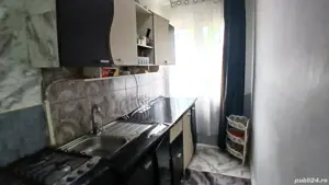 vând apartament cu două camere pe strada Independenței - imagine 9