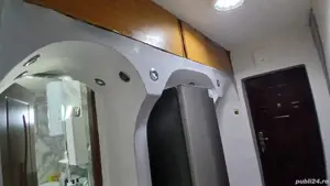 vând apartament cu două camere pe strada Independenței - imagine 10