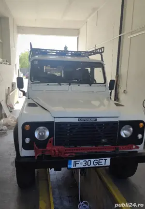 Land Rover Defender 110 Td5   2    - imagine 3