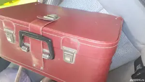 Mașină de cusut electrică.