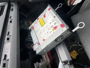 Vând ceasuri , navigație și climatronic  Skoda  2009 - imagine 10