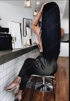 Caut colegă tur orașe!!