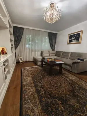 Apartament 3 camere, 64mp, parter, zona Penny, Radauti