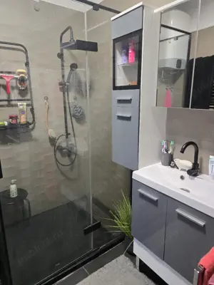 Vand ap la casa central , inc gaz , SC 96 mp, front stradal, renovat lux  - imagine 7