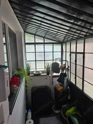 Vand ap la casa central , inc gaz , SC 96 mp, front stradal, renovat lux  - imagine 14