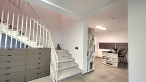 Casa de Lux  cu 4 camere Teren 1200 mp  - imagine 11